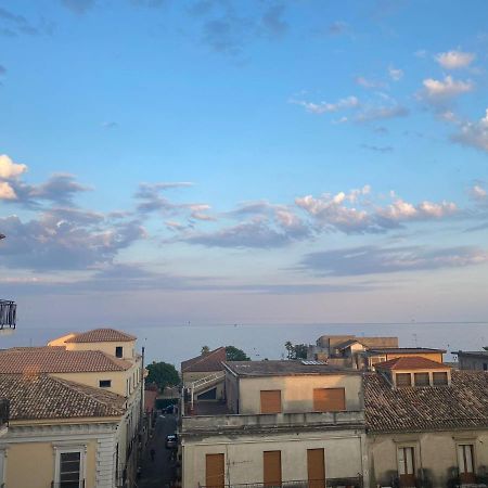 Emerella Luxury Suites Siderno Beach Esterno foto