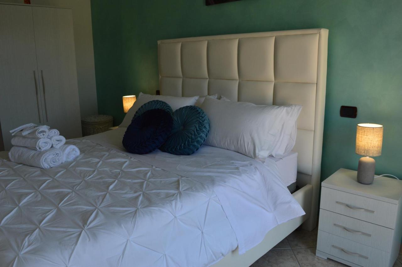 Emerella Luxury Suites Siderno Beach Esterno foto
