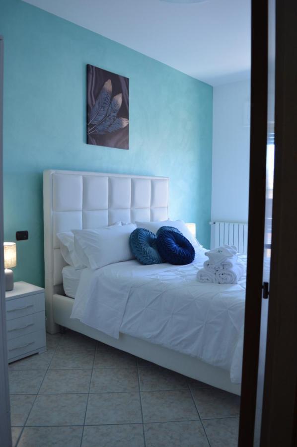 Emerella Luxury Suites Siderno Beach Esterno foto